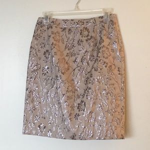 Loft skirt